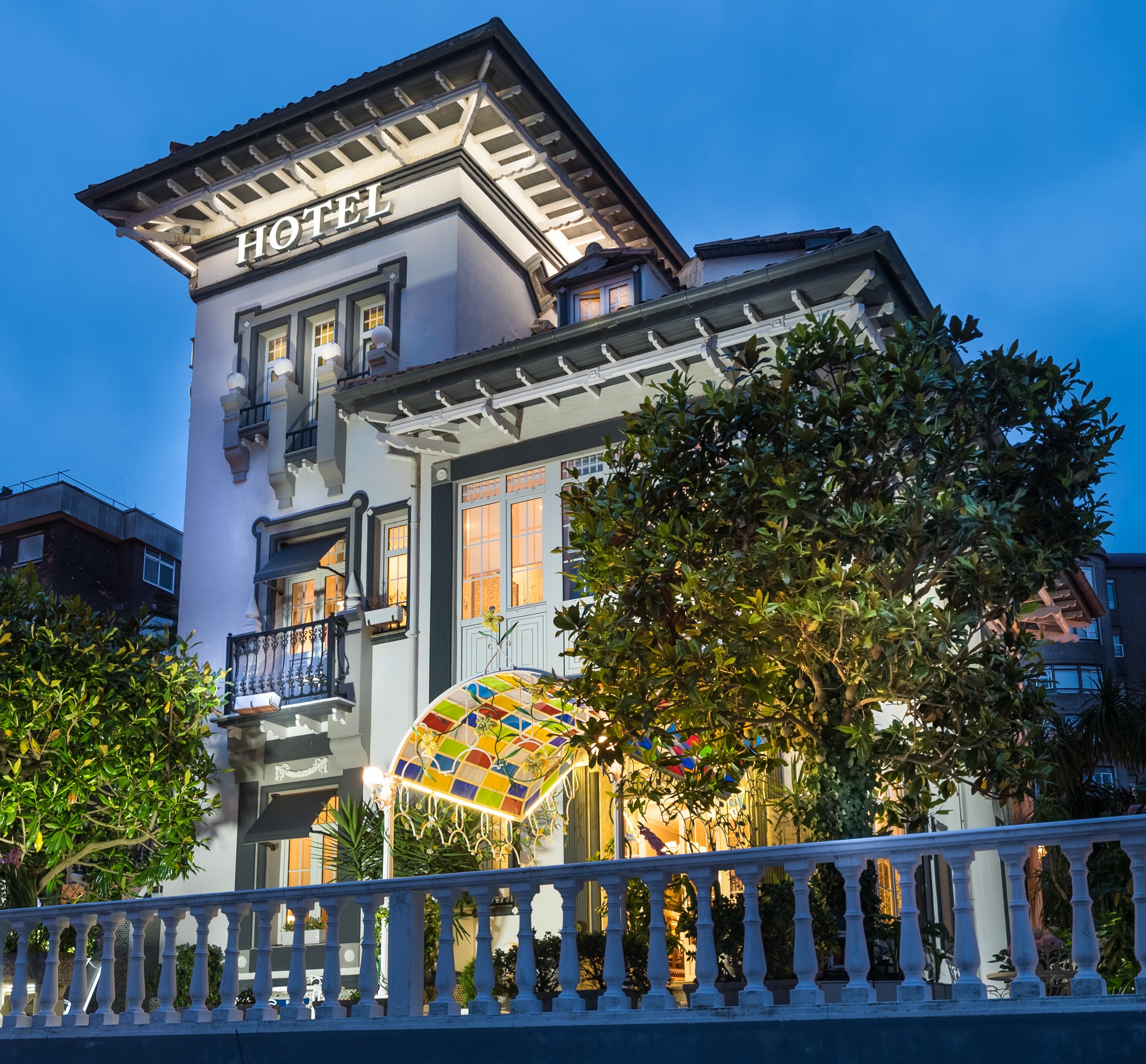 โฮเต็ล บูทิค ลาส บริสซาส Hotel ซานตานเดร์ ภายนอก รูปภาพ